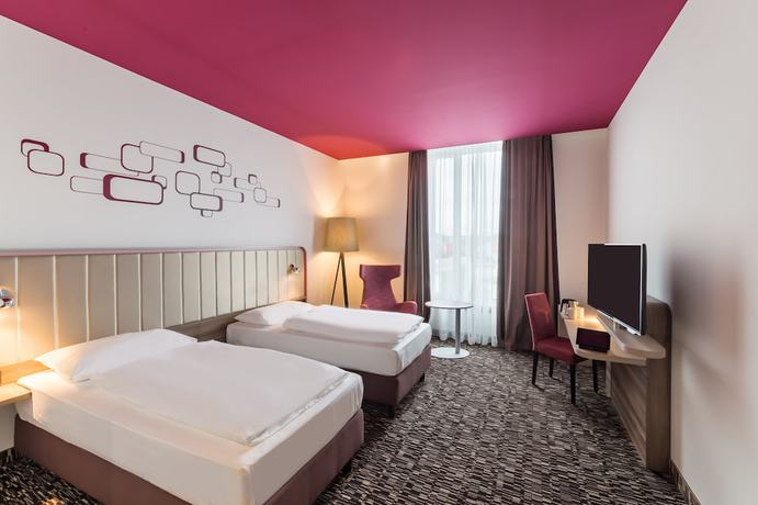 Imagen de la habitación del Hotel Park Inn By Radisson Neumarkt. Foto 4