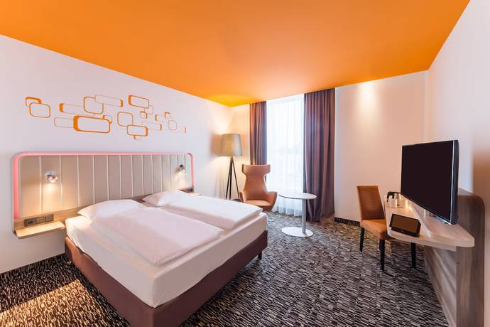 Imagen de la habitación del Hotel Park Inn By Radisson Neumarkt. Foto 9