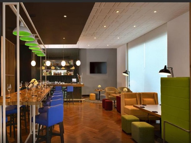 Imagen del bar/restaurante del Hotel Park Inn By Radisson New Delhi Ip Extension. Foto 3