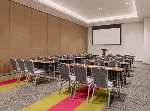 Imagen general del Hotel Park Inn By Radisson North Edsa. Foto 5