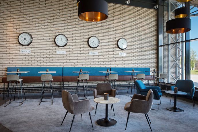 Imagen de los interiores del Hotel Park Inn By Radisson Oslo Airport West. Foto 18