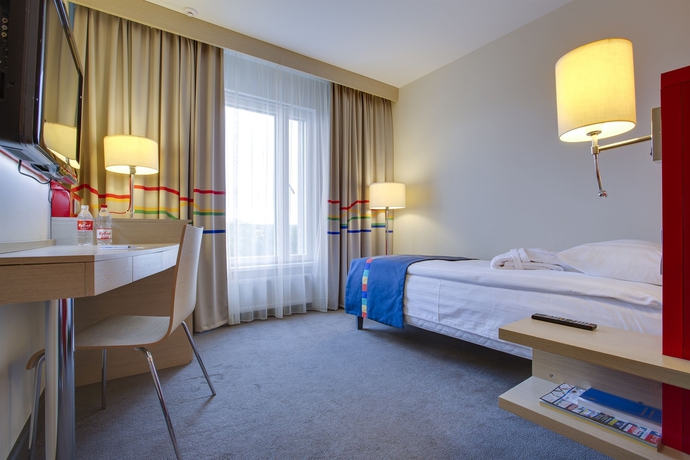 Imagen de la habitación del Hotel Park Inn By Radisson Poliarnie Zori. Foto 11