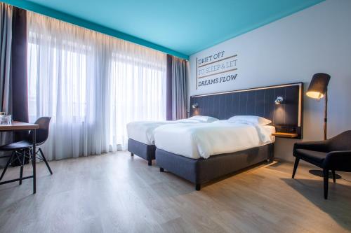 Imagen de la habitación del Hotel Park Inn By Radisson Poznan. Foto 15