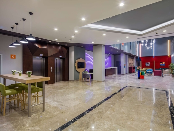 Imagen de los interiores del Hotel Park Inn By Radisson Samsun. Foto 11