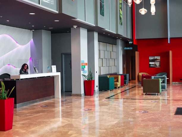 Imagen de los interiores del Hotel Park Inn By Radisson Samsun. Foto 16