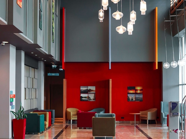 Imagen del bar/restaurante del Hotel Park Inn By Radisson Samsun. Foto 2
