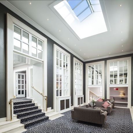 Imagen de los interiores del Hotel Park Inn By Radisson Shannon Airport. Foto 9