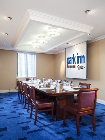 Imagen de los interiores del Hotel Park Inn By Radisson Shannon Airport. Foto 10