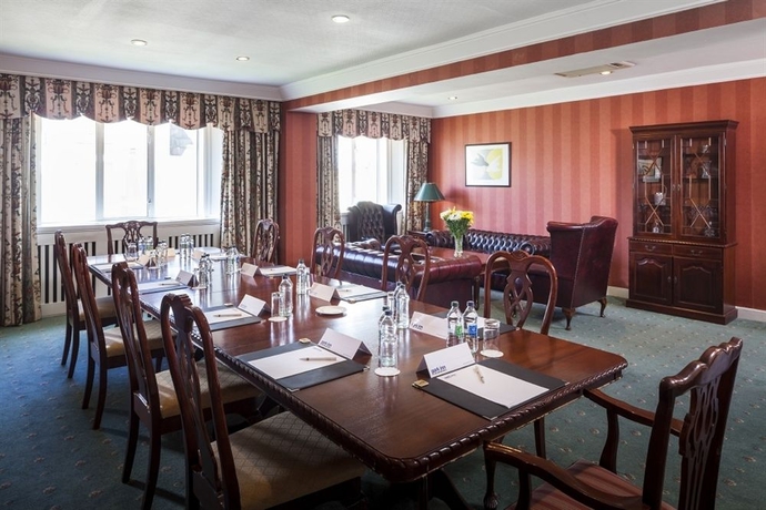 Imagen de los interiores del Hotel Park Inn By Radisson Shannon Airport. Foto 13