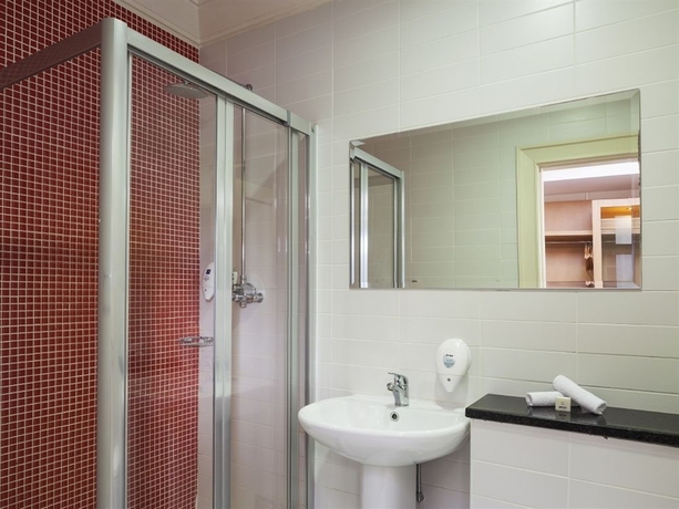 Imagen de la habitación del Hotel Park Inn By Radisson Shannon Airport. Foto 8