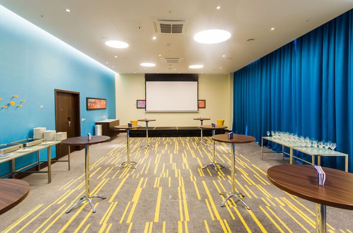 Imagen del bar/restaurante del Hotel Park Inn By Radisson Volgograd. Foto 2