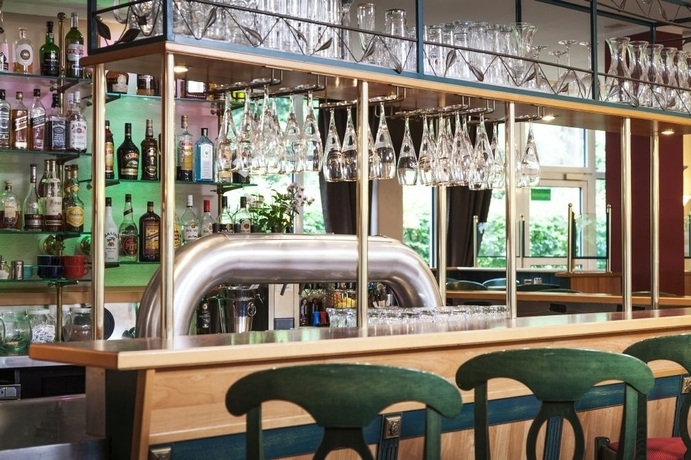 Imagen del bar/restaurante del Hotel Park Inn Munich East. Foto 5
