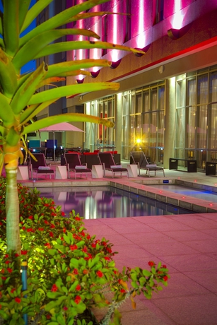 Imagen de la piscina del Hotel Park Inn Sandton. Foto 14