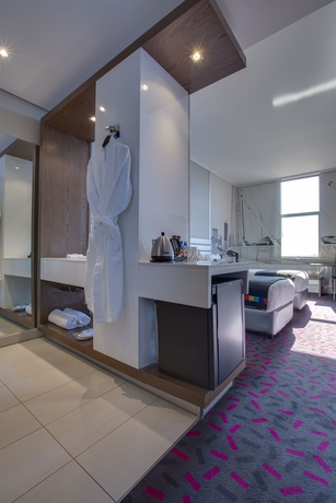 Imagen de la habitación del Hotel Park Inn Sandton. Foto 9