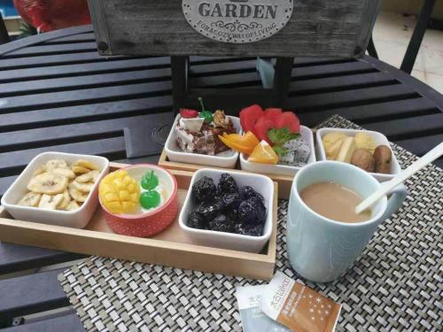 Imagen general del Hotel Park Inn by Radisson Beihai Silver Beach Wanda Plaza. Foto 4