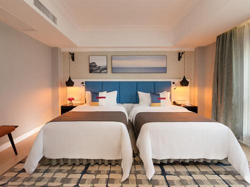 Imagen general del Hotel Park Inn by Radisson Beihai Silver Beach Wanda Plaza. Foto 9