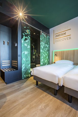 Imagen de la habitación del Hotel Park Inn by Radisson Brussels Airport. Foto 12