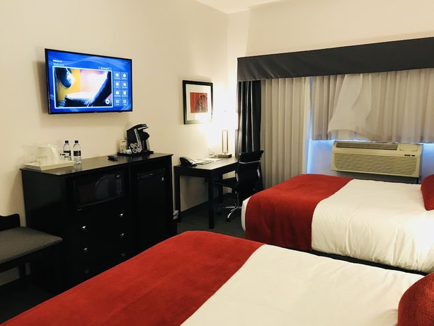 Imagen de la habitación del Hotel Park Inn by Radisson Edmonton Airport. Foto 3