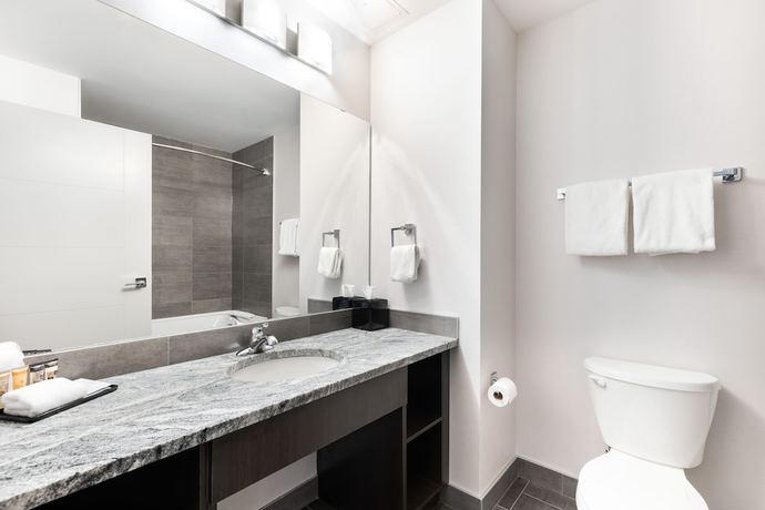 Imagen de la habitación del Hotel Park Inn by Radisson Edmonton Airport. Foto 5