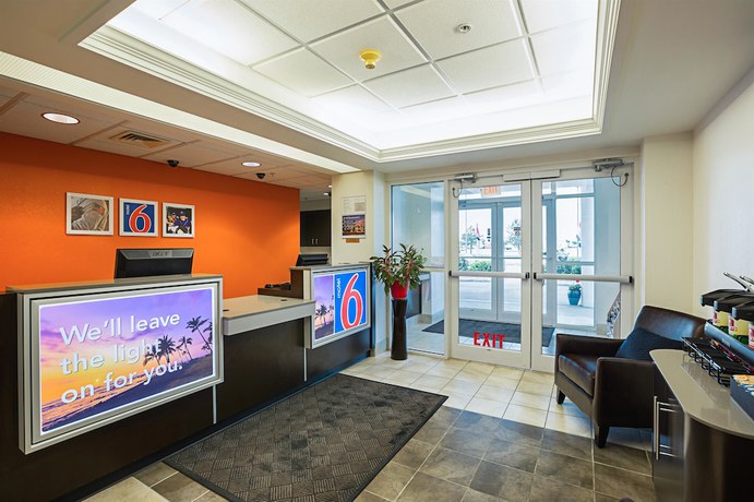 Imagen de los interiores del Hotel Park Inn by Radisson, Grand Island I-80. Foto 14