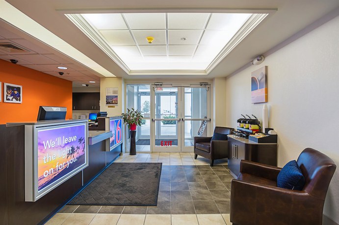Imagen de los interiores del Hotel Park Inn by Radisson, Grand Island I-80. Foto 17