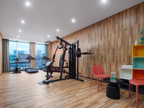 Imagen general del Hotel Park Inn by Radisson Hanzhong Central Square & High speed rail station. Foto 9