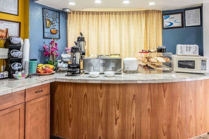 Imagen del bar/restaurante del Hotel Park Inn by Radisson, Macon North. Foto 4