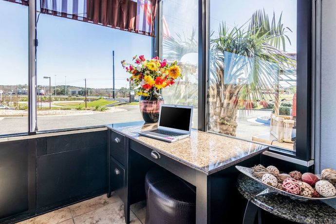 Imagen de los interiores del Hotel Park Inn by Radisson, Macon North. Foto 15