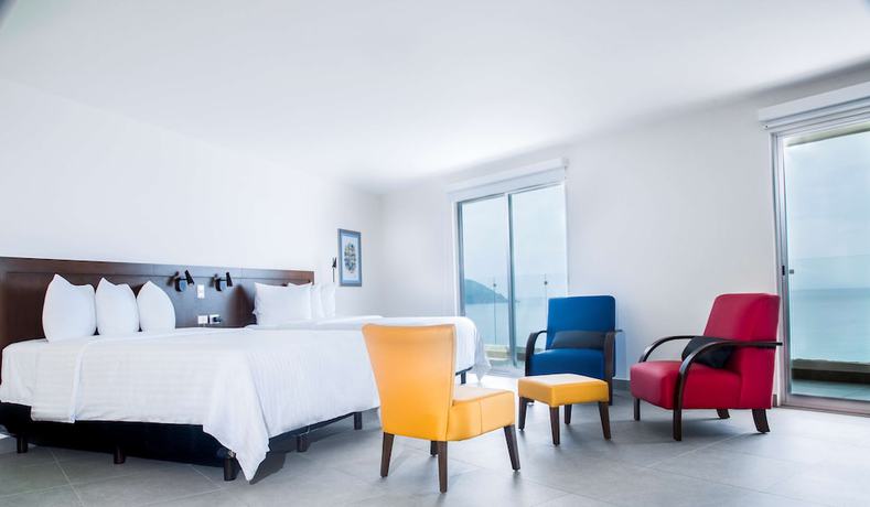 Imagen de la habitación del Hotel Park Inn by Radisson Mazatlán. Foto 15