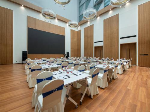 Imagen general del Hotel Park Inn by Radisson Shanghai Shanghai Middle Jiasong Road Outlets. Foto 3