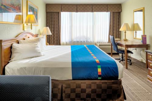 Imagen de la habitación del Hotel Park Inn by Radisson Sharon. Foto 12