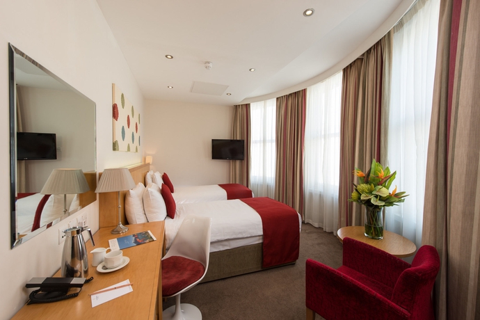 Imagen de la habitación del Hotel Park International, Londres. Foto 9