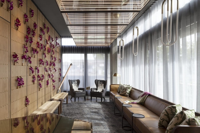 Imagen de los interiores del Hotel Park James. Foto 17