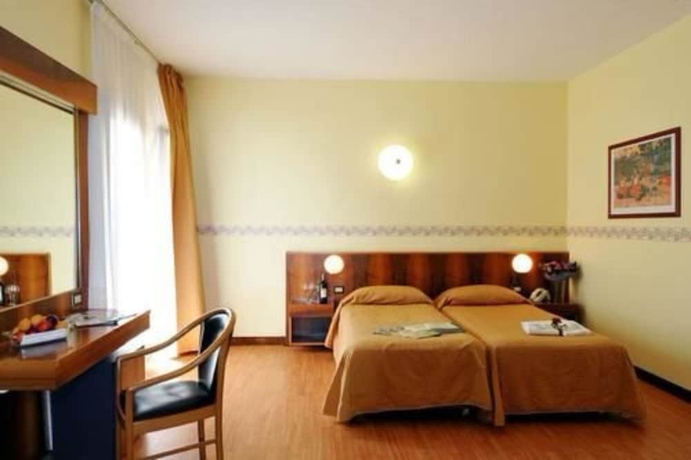 Imagen de la habitación del Hotel Park Jolanda. Foto 11