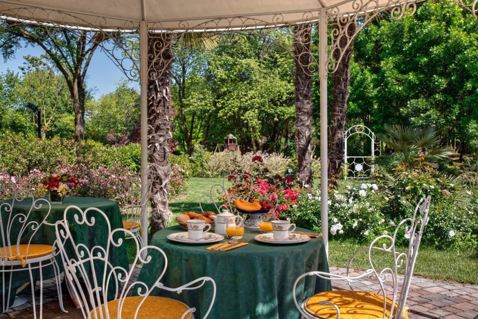 Imagen del bar/restaurante del Hotel Park Junior. Foto 3