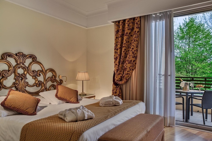 Imagen de la habitación del Hotel Park Junior. Foto 10