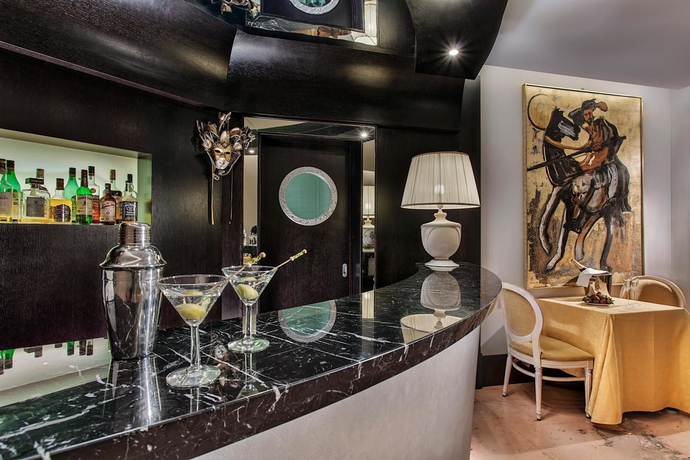 Imagen del bar/restaurante del Hotel Park Junior. Foto 7