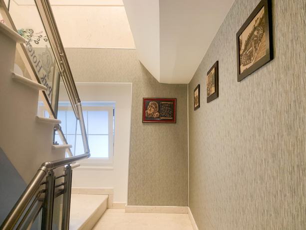 Imagen de los interiores del Hotel Park, Kamëz. Foto 13