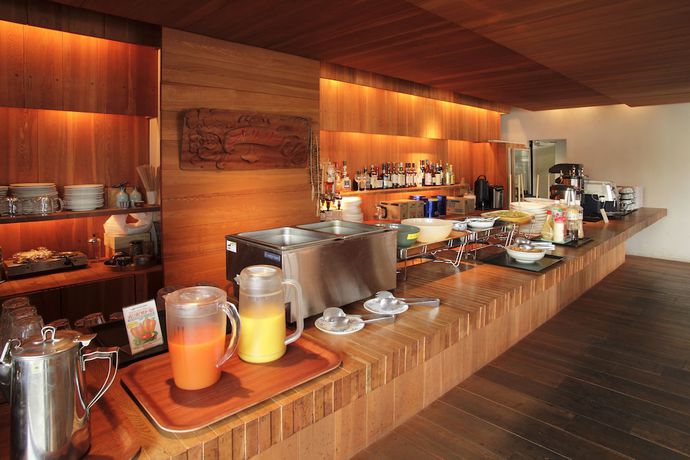 Imagen del bar/restaurante del Hotel Park Kani. Foto 4