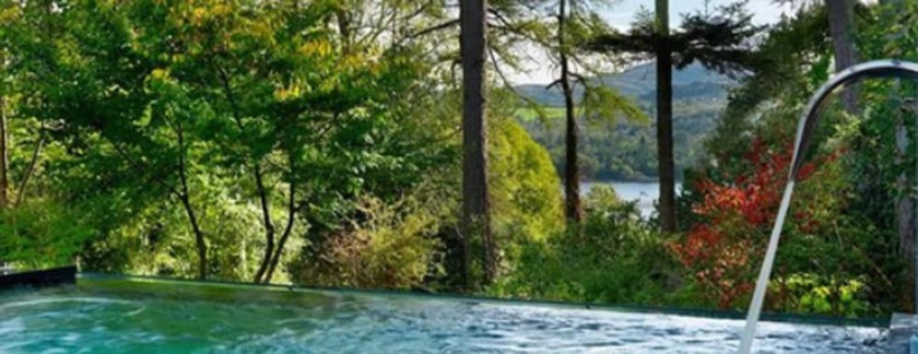 Imagen de la piscina del Hotel Park Kenmare. Foto 19