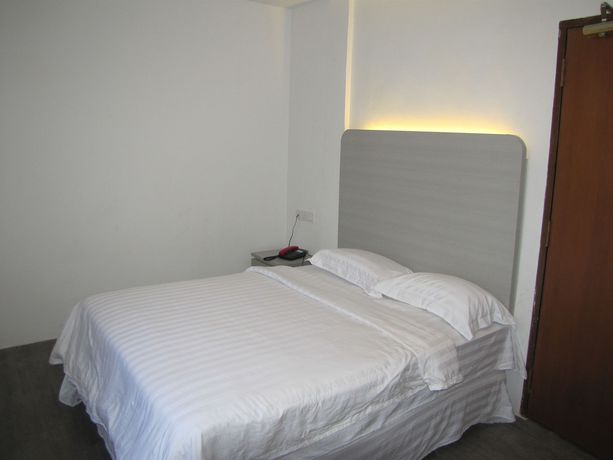 Imagen de los interiores del Hotel Park, Kota Kinabalu. Foto 15