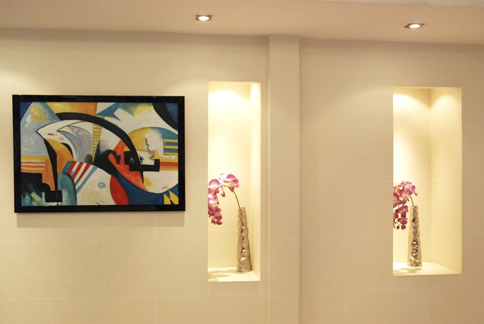 Imagen de los interiores del Hotel Park Lane Paris. Foto 5