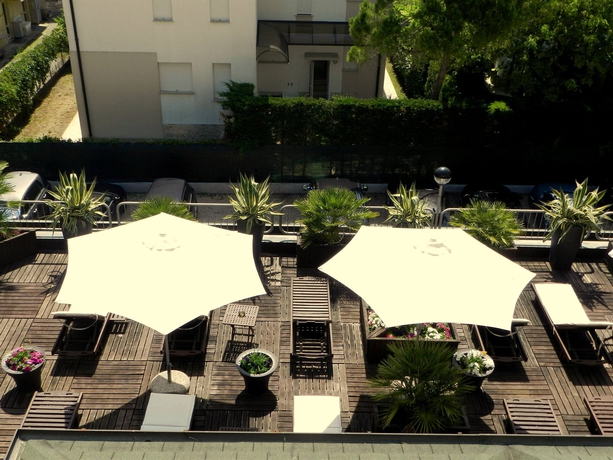 Imagen de los exteriores del Hotel Park, Lignano Sabbiadoro. Foto 12