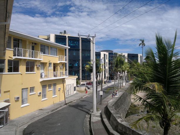 Imagen de los exteriores del Hotel Park, Limón. Foto 13