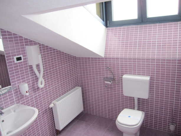 Imagen de la habitación del Hotel Park, Lovran. Foto 7