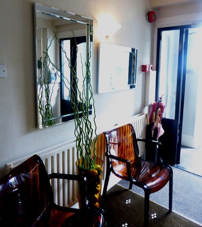 Imagen de los interiores del Hotel Park Manor. Foto 19