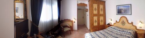 Imagen de la habitación del Hotel Park Mater Dei. Foto 4