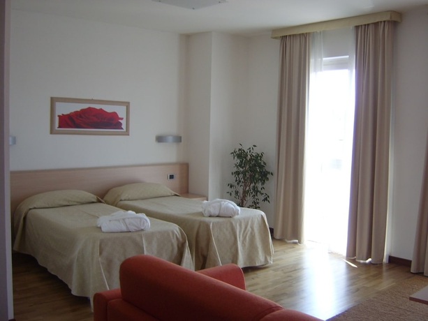 Imagen de la habitación del Hotel Park, Mondovi. Foto 12