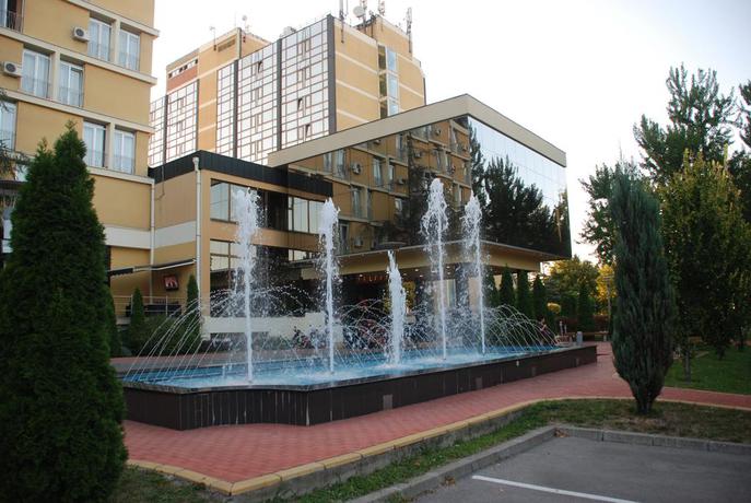 Imagen general del Hotel Park, Novi Sad. Foto 1