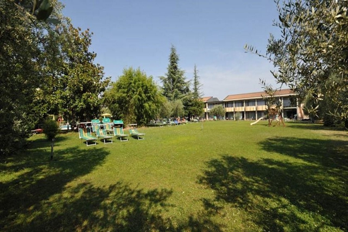 Imagen general del Hotel Park Oasi. Foto 3